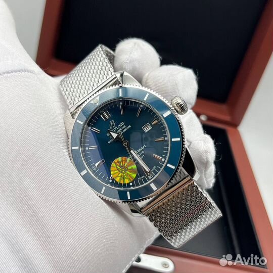 Часы Breitling Superocean Heritage 2