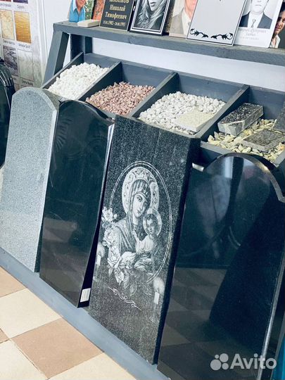 Памятники от производителя (натуральный камень)