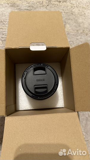 Объектив Meike 35mm f/2.0 STM Sony E-mount