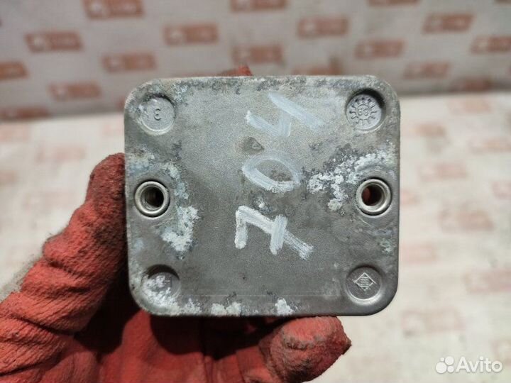 Коммутатор Audi 80 B3 PM 1989