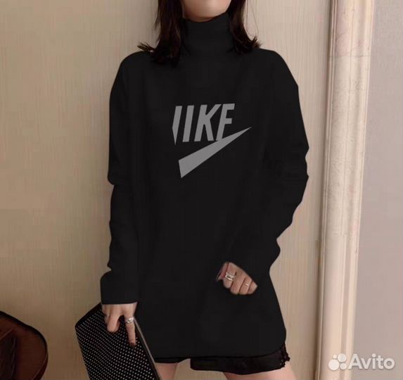 Свитер женский nike