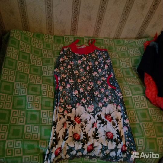 Продам пакет вещей