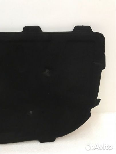 Шумоизоляция капота Audi A4 B8 2008