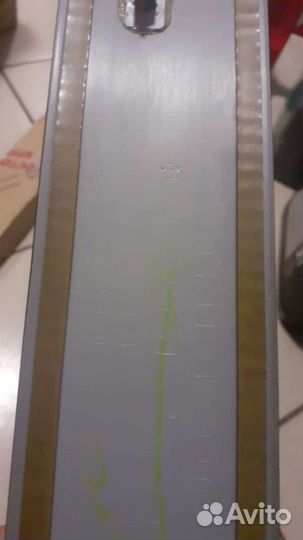 Молдинг передней правой двери Toyota