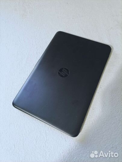 Качств Hp как новый для игр(i3/6/две видеокарты