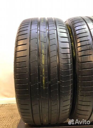 Pirelli P Zero PZ4 275/40 R20 106W