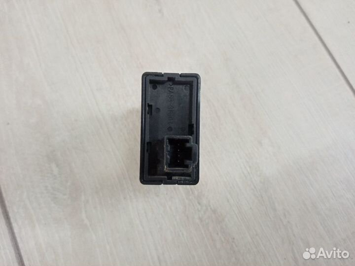 Кнопка корректировки фар Nissan teana J31