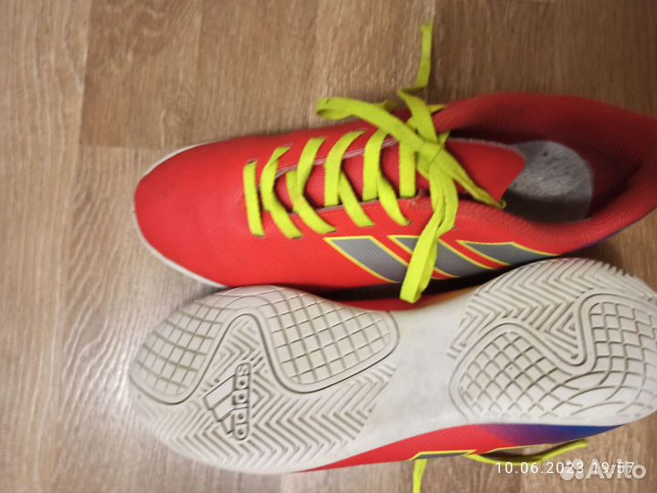 Бутсы(футзалки) 36р