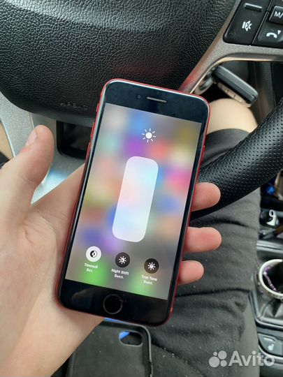 iPhone 8, 64 ГБ