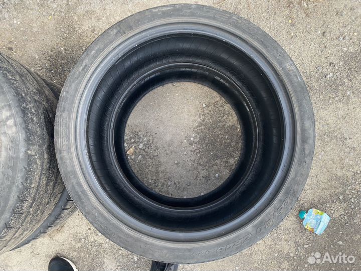 Pirelli P Zero 225/40 R18 и 255/35 R18