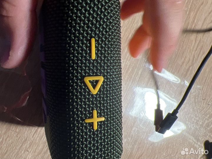 Колонка jbl go 3 оригинал