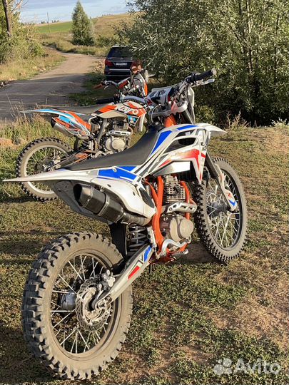 Мотоцикл 250 кубов kayo k4