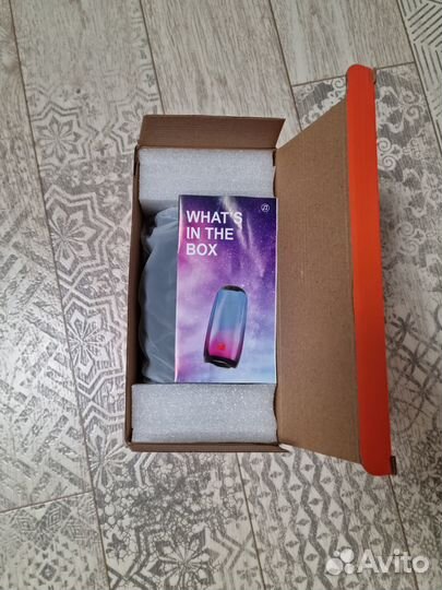 Колонка JBL pulse 4