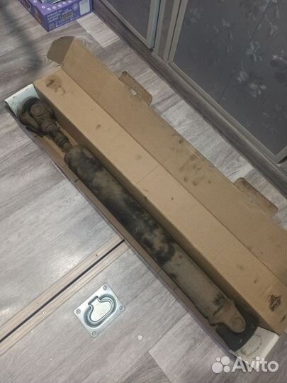 Карданный вал 2123