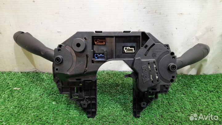 Блок подрулевых переключателей Citroen C4 5D 1.6