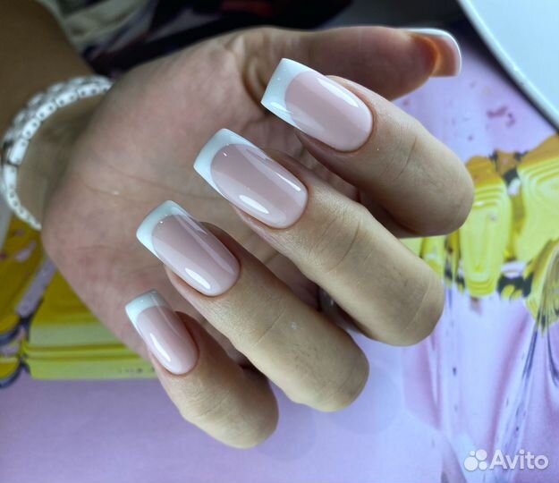 Маникюр и педикюр