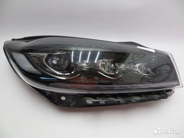 Фара правая LED Kia Sorento Prime