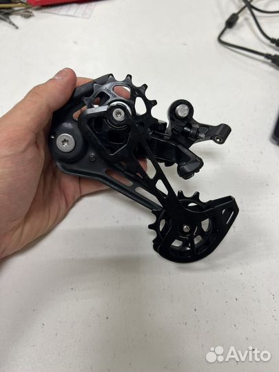 Переключатель Shimano deore shadow 12 скоростей