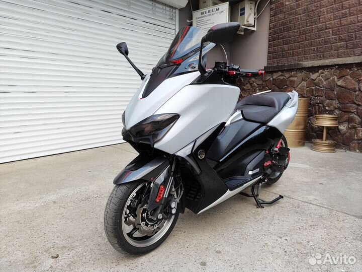 Yamaha tmax (XP530D-A)