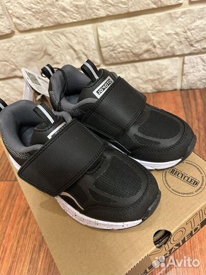 Кроссовки для мальчика