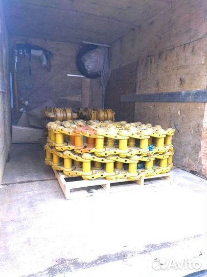 Цепь гусеничная 43L Hitachi 9257122