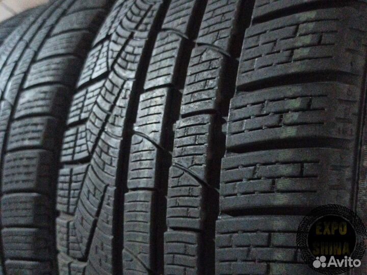Pirelli Winter Sottozero 240 Serie II 265/40 R20 104V