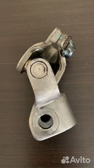 Карданчик рулевой Infiniti Qx80