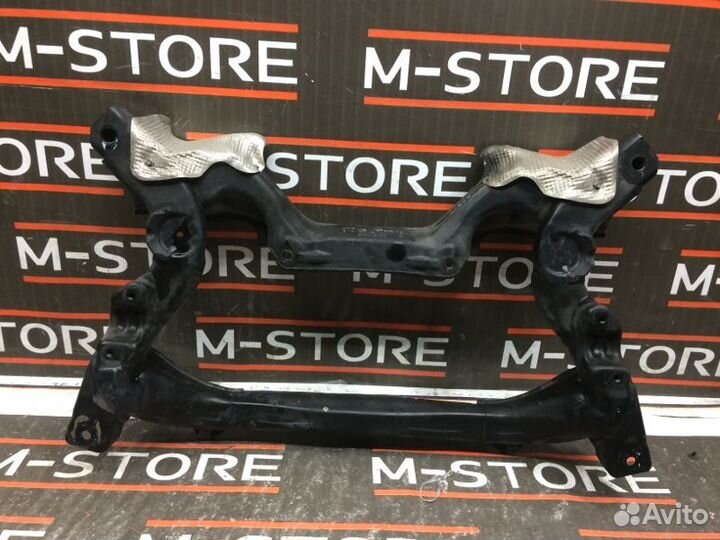 Балка поперечная (подрамник) передняя