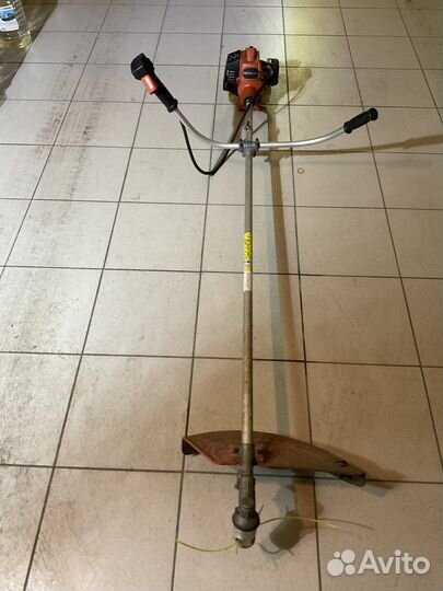 Бензотриммер hitachi