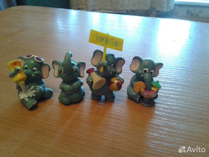 Игрушки киндер сюрприз