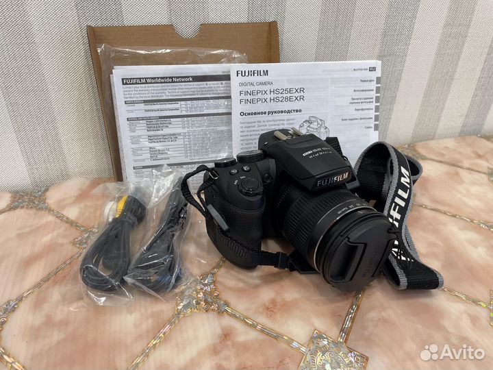Цифровой фотоаппарат Fujifilm FinePix HS25EXR