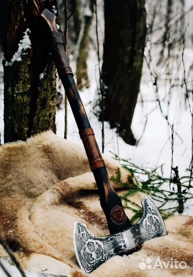 Топор двусторонний кованый Хозяин леса