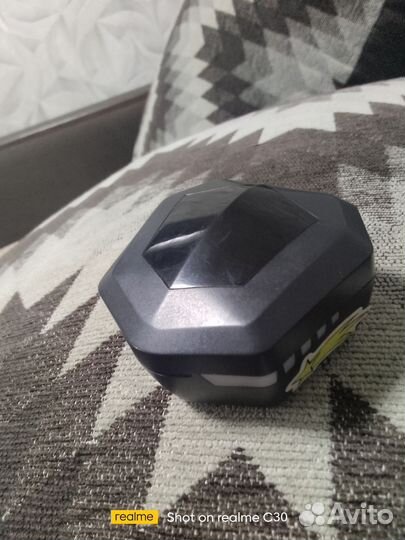 Беспроводные наушники