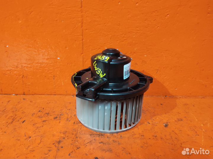 Моторчик печки mazda MPV LW*