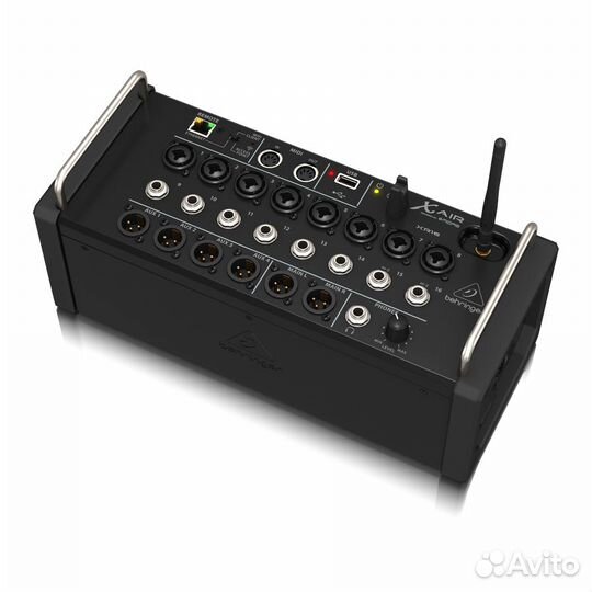 Цифровой микшер behringer XR16