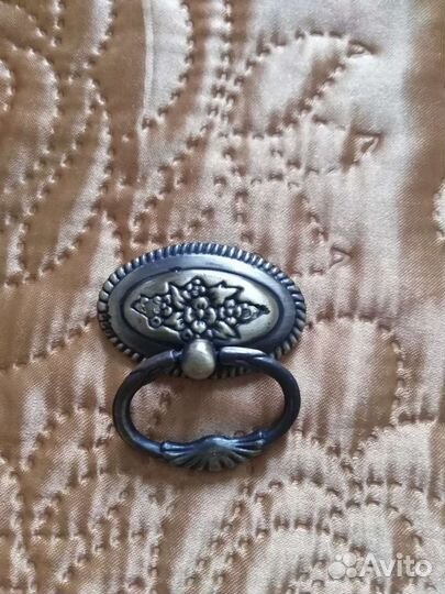 Мебельные ручки