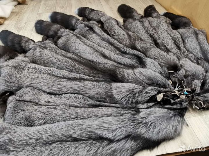 Чернобурая лиса, чернобурка, мех лисы