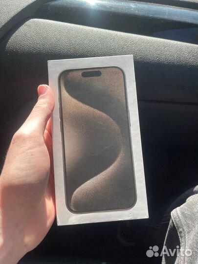 iPhone 15 Pro, 256 ГБ