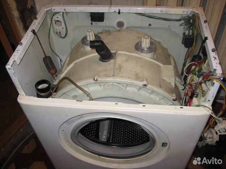 Ремонт стиральных машин Холодильников и Посудомоек