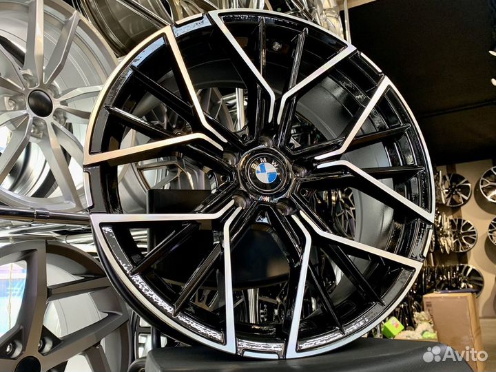 Диски бмв 811М r19 5/120 разноширокие