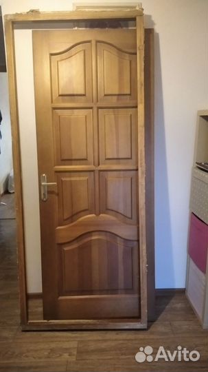 Дверь из массива б/у