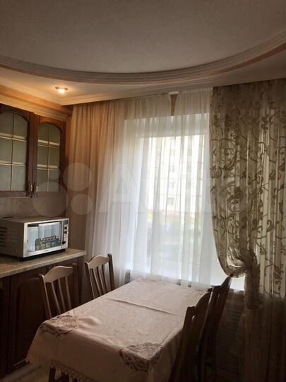 3-к. квартира, 72 м², 2/9 эт.