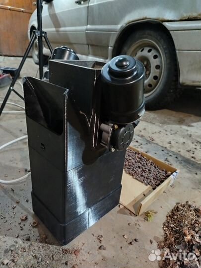 Шишкомолка шишкодробилка станок для шишек 12V