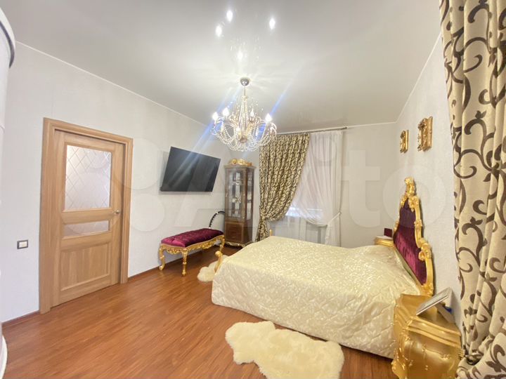 3-к. квартира, 79 м², 3/5 эт.