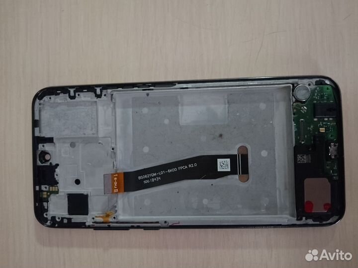 Дисплей honor 10i