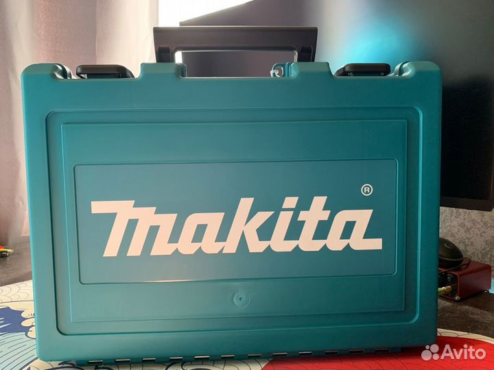 Сетевой перфоратор Makita HR2470