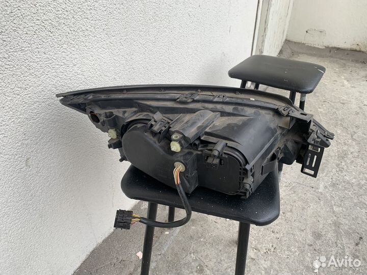 Левая фара Ford mondeo 3 ксенон оригинал