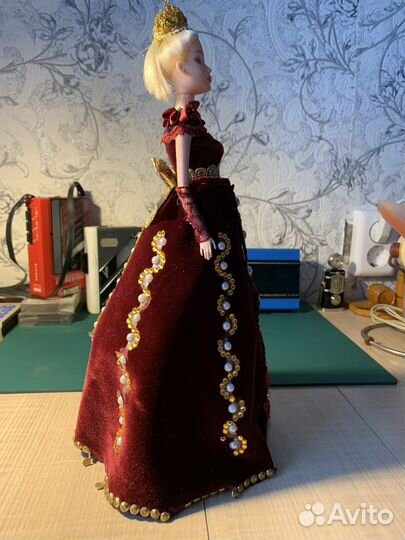 Кукла-шкатулка ручной работы