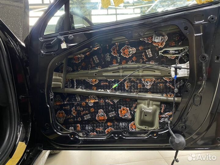 Шумоизоляция авто высококачественными материалами