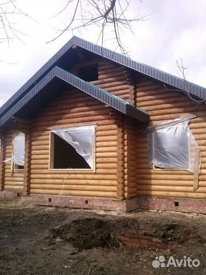 Бригада строителей